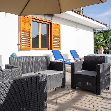 Giardino Di Nonno Lucio - Surrounded By Lemon Tree Feriehus *