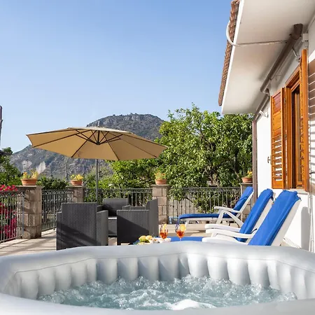 Holiday home Giardino Di Nonno Lucio - Surrounded By Lemon Tree Piano di Sorrento